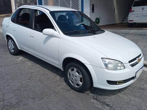 CHEVROLET CLASSIC 1.0 MPFI LS 8V FLEX 4P MANUAL CHEVROLET CLASSIC 1.0 MPFI LS 8V FLEX 4P MANUAL